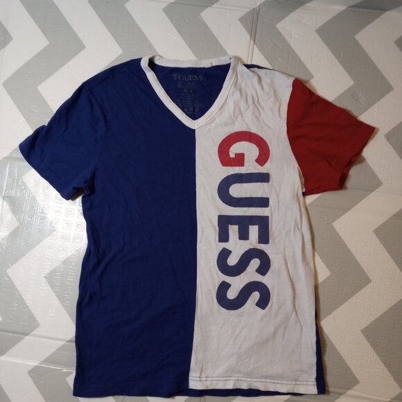 Guess v-neck Tee t-shirt Size M - Picture 2 of 5